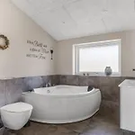 Eylar - 28km From The Sea By Interhome